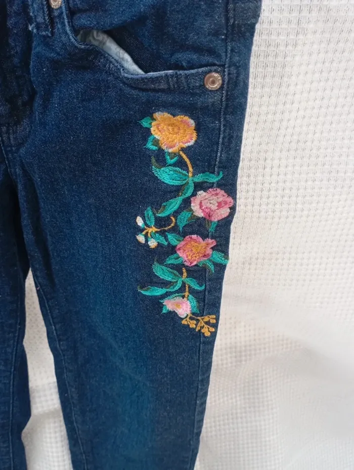 jean skinny taille 36 - photo numéro 3