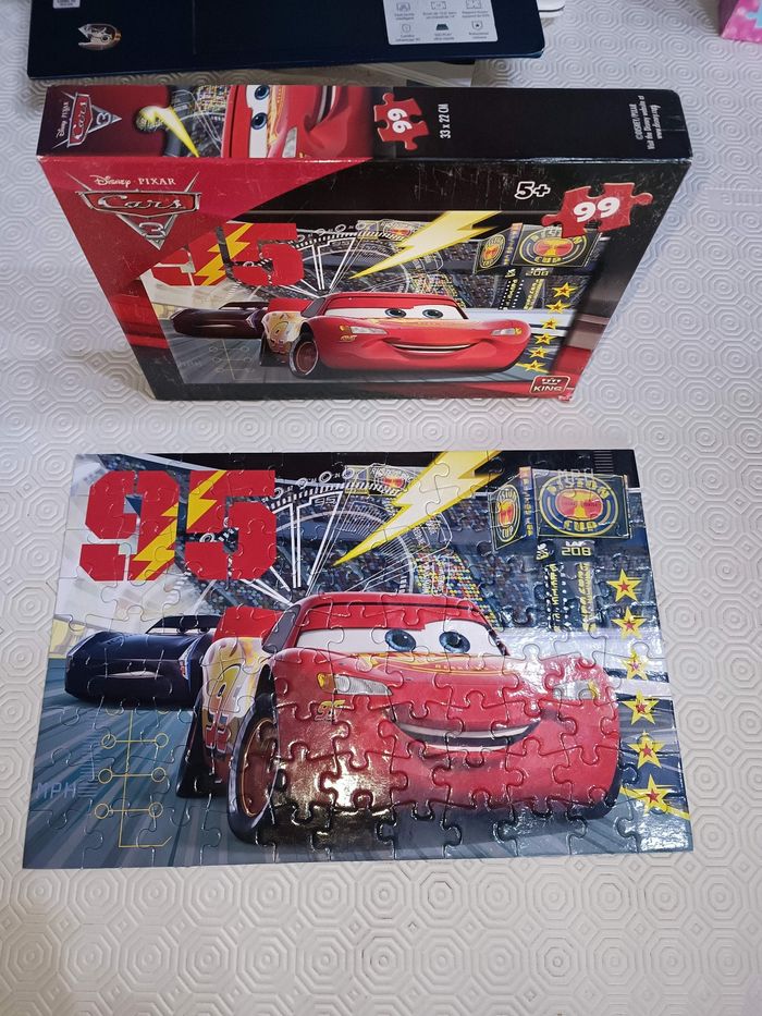 Puzzle cars 99 pièces