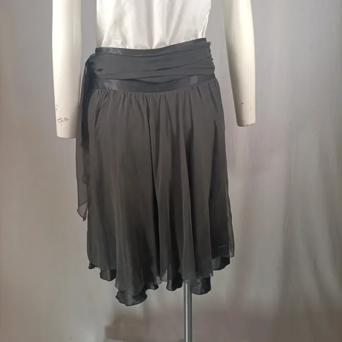 Jupe midi noire Massimo Dutti fluide drapée taille haute Taille 38 A1194 - photo numéro 7