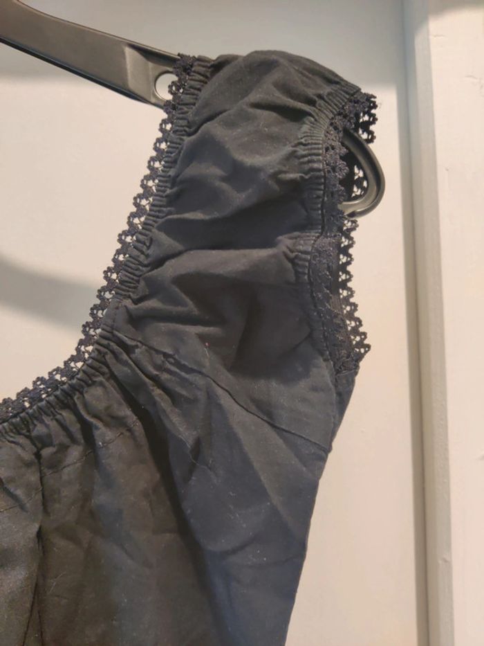 Robe noire - photo numéro 3