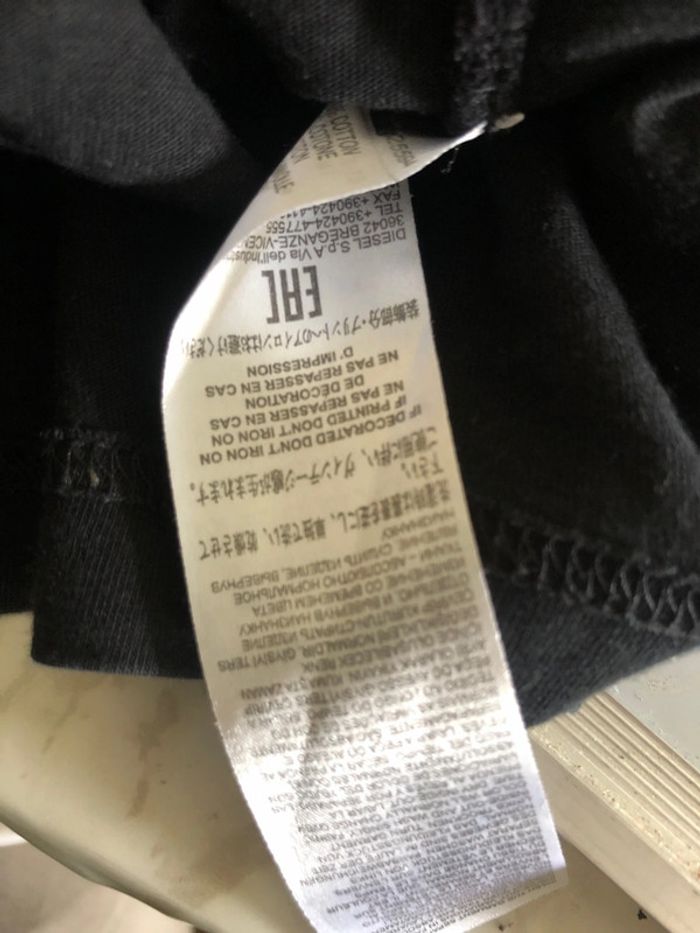 T shirt . Diesel . Taille XS - photo numéro 7