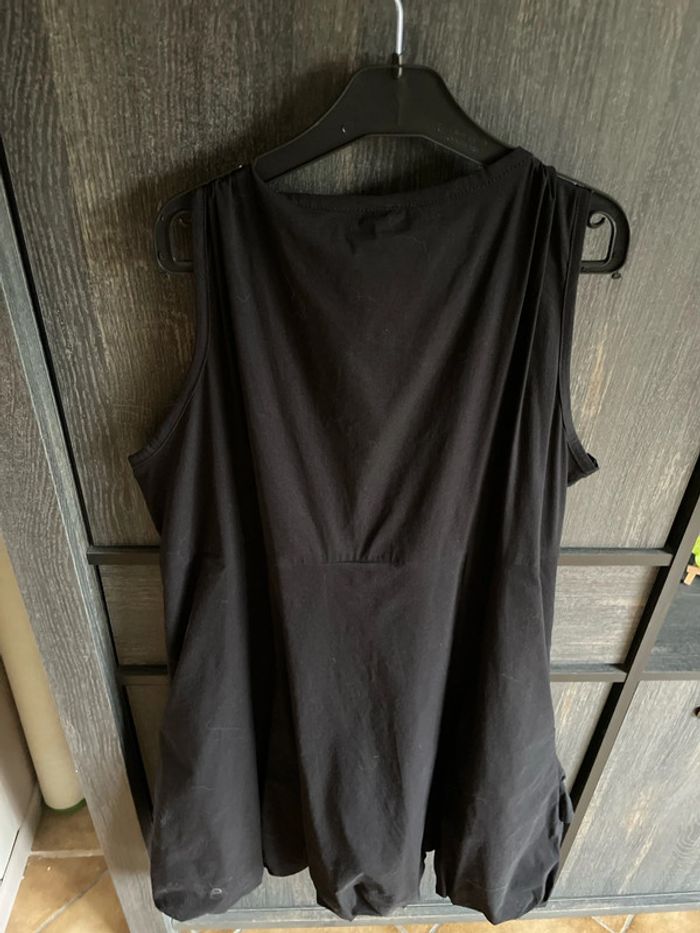 Robe noire - photo numéro 4