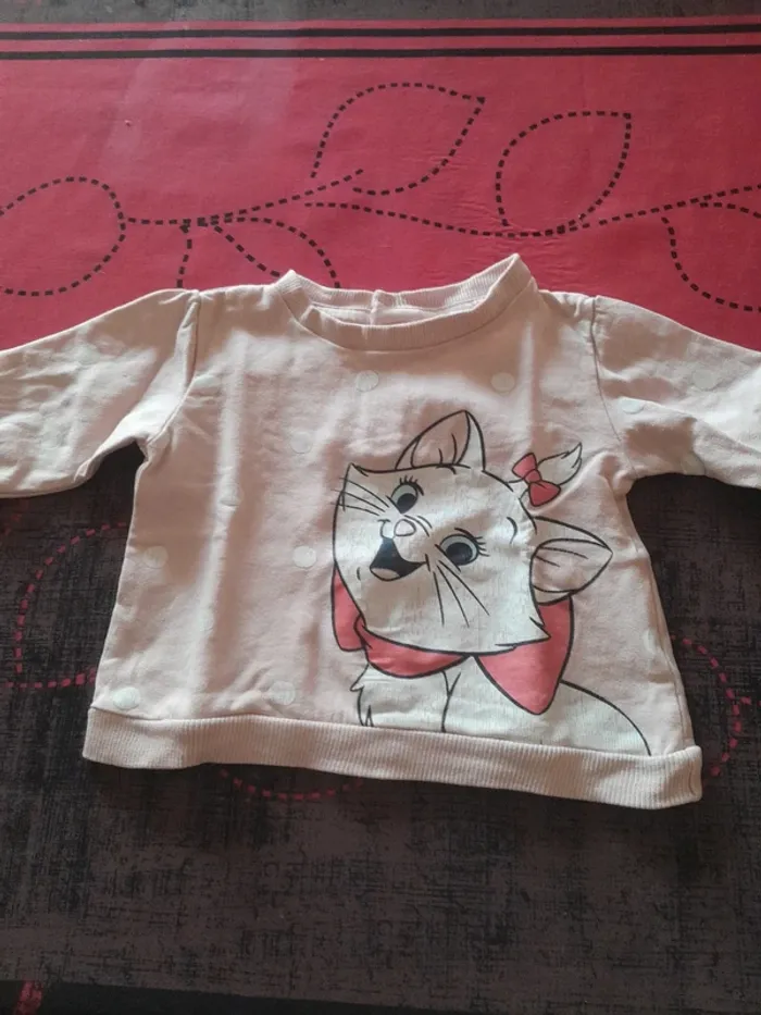 Pull marie des aristochats taille 6 mois