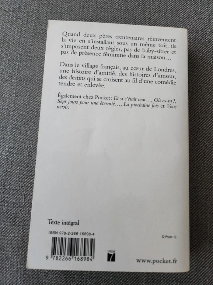 Livre de poche : Mes amis mes amours - Marc Levy - photo numéro 2