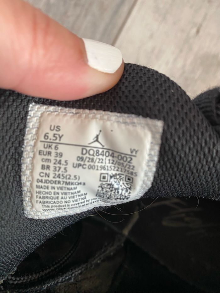 Nike Jordan taille 37,5 - photo numéro 8