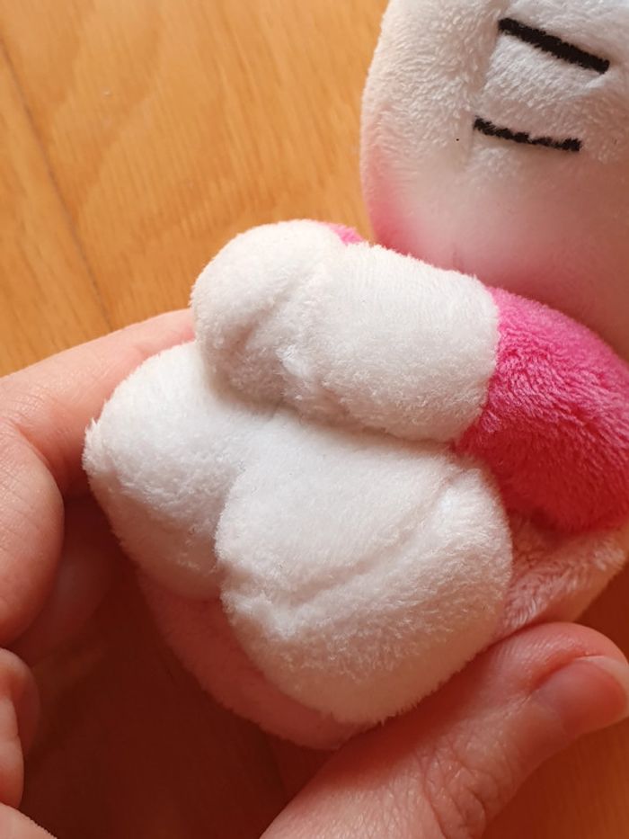 Peluche Hello Kitty rose - 13 cm - photo numéro 10