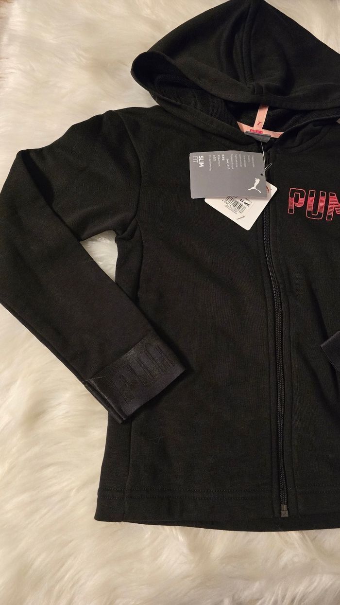 NEUF (non porté) 🏷😍🤩👌🩷🩷🩷superbe veste/ sweat PUMA 8 ans fille 💜💜💜💜 - photo numéro 4