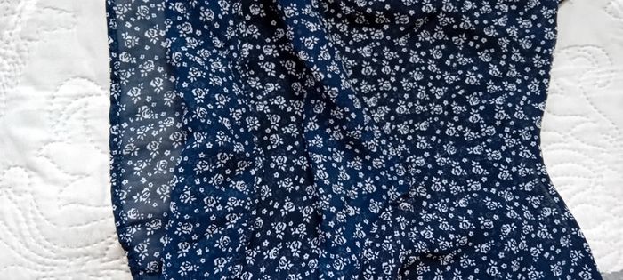 Top court fines bretelles avec volants imprimé fleurs marine femme S Tailly weijl - photo numéro 18