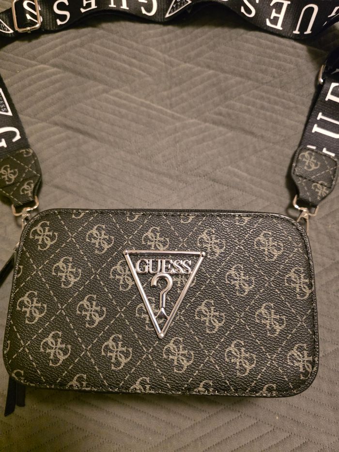 Sac à bandoulière Guess - photo numéro 2