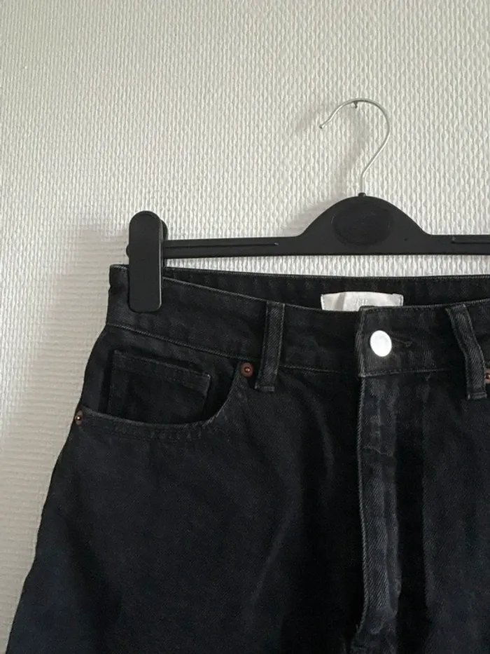 Short en jean noir - photo numéro 4