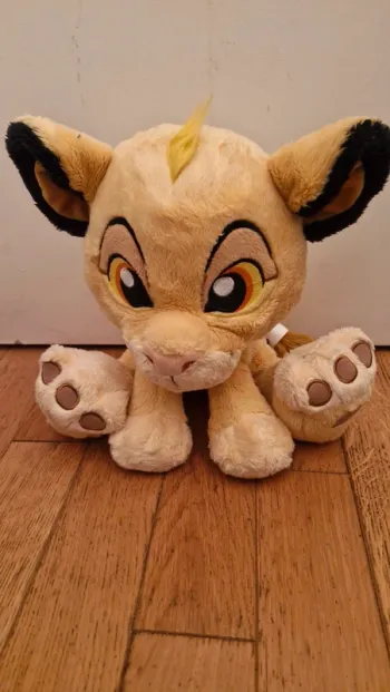 Peluche Big feet / roi lion 🦁/ disneyland