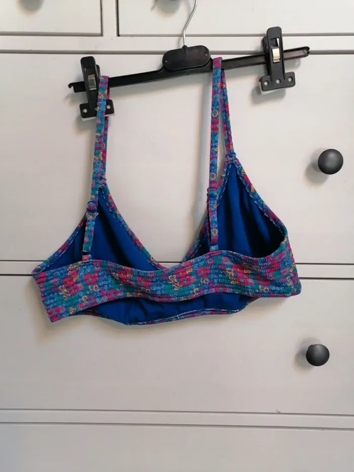 Haut de maillot de bain - photo numéro 3