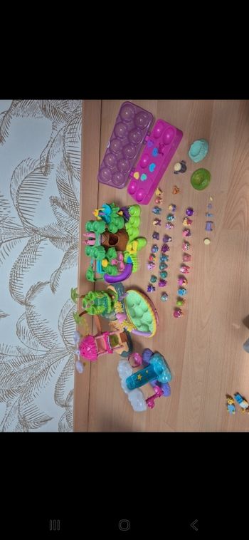 Lot Arbre,cascade,  panier hatchimals
