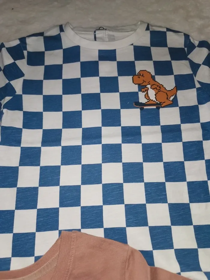 Lot de 3 tee-shirts Taille 3 ans - photo numéro 4