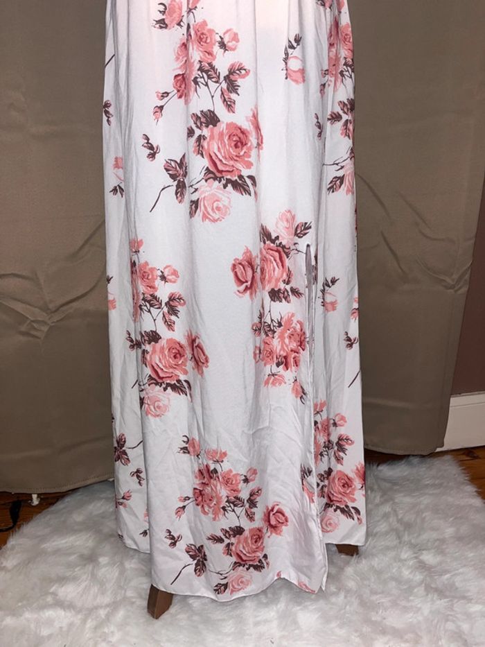 Magnifique robe longue fleurie fendue neuve - photo numéro 2