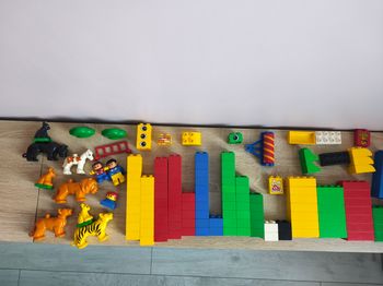 159 pièces lego Duplo