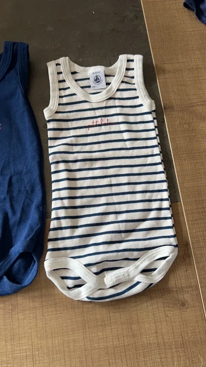 Lot de 3 bodys - photo numéro 4