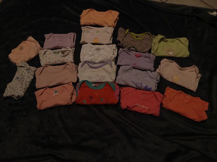 Vetement fille 6 mois - photo numéro 2