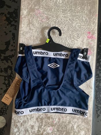 Umbro maillot de bain taille 10/12 ans neuf