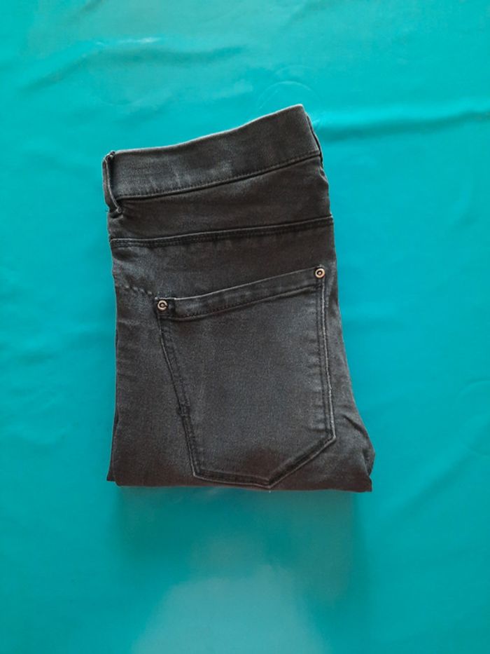 Jean noir taille 34 - photo numéro 9