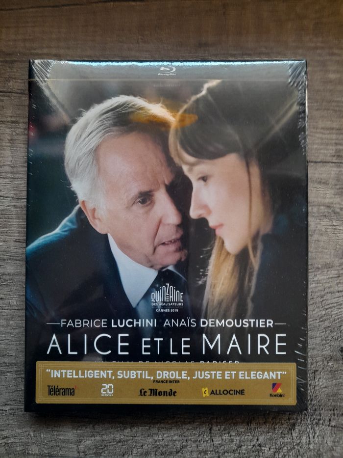 Alice et le Maire