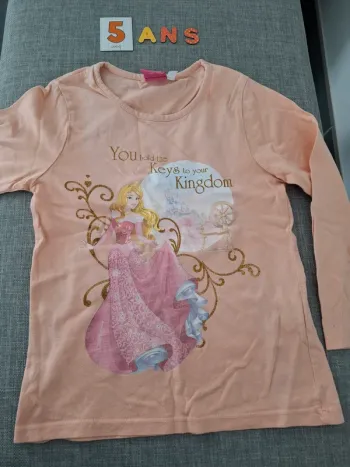 t shirt Aurore Disney 5 ans