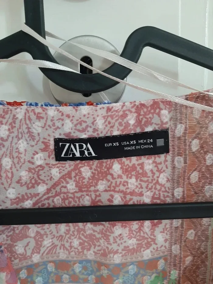 Blouse zara taille Xs bohème folk volants - photo numéro 2