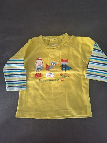 sous pull vert 3 mois