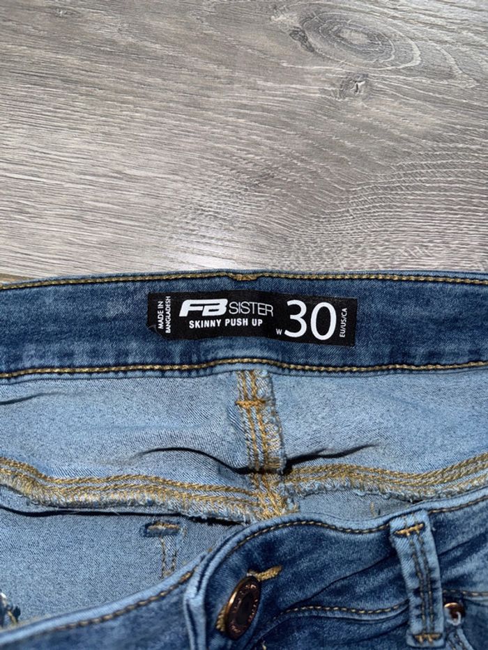 Jeans brut - photo numéro 3