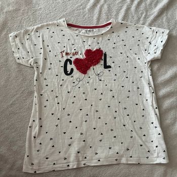 T-shirt blanc motif cœur