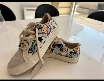 Converse x Much Love One Star OX – Taille 37,5 – État comme neuf