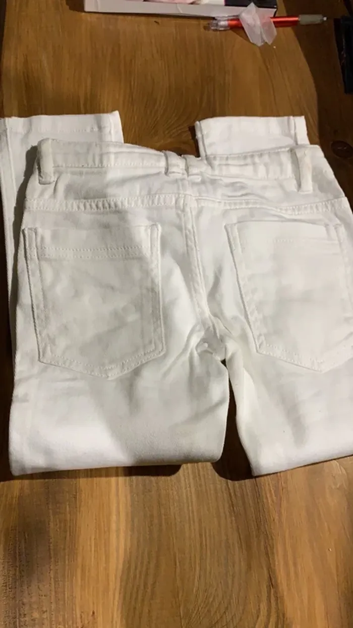 Jeans blanc 5 ans - photo numéro 5