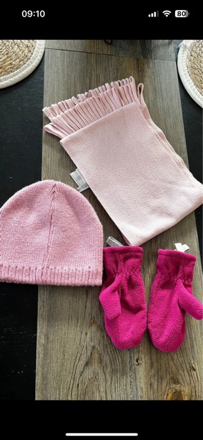 Bonnet écharpe moufles - photo numéro 2