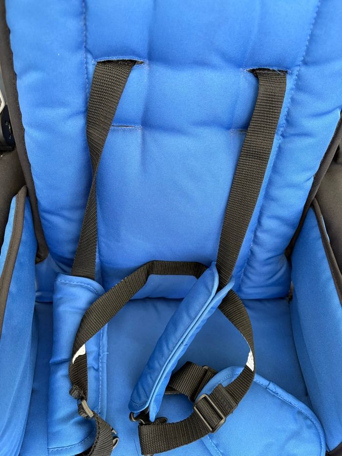 Poussette 3 places - photo numéro 6