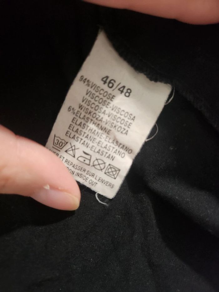 T-shirt manche longue avec motif doré - photo numéro 4