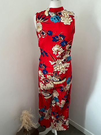 Combinaison rouge à fleurs S