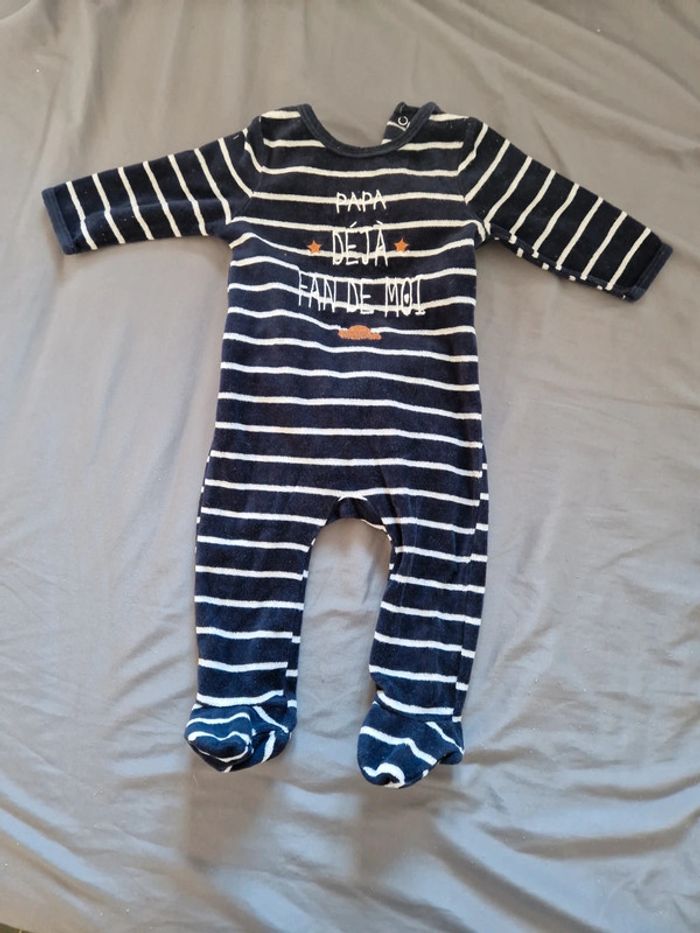 Lot 4 pyjamas hivers 6 mois - photo numéro 3