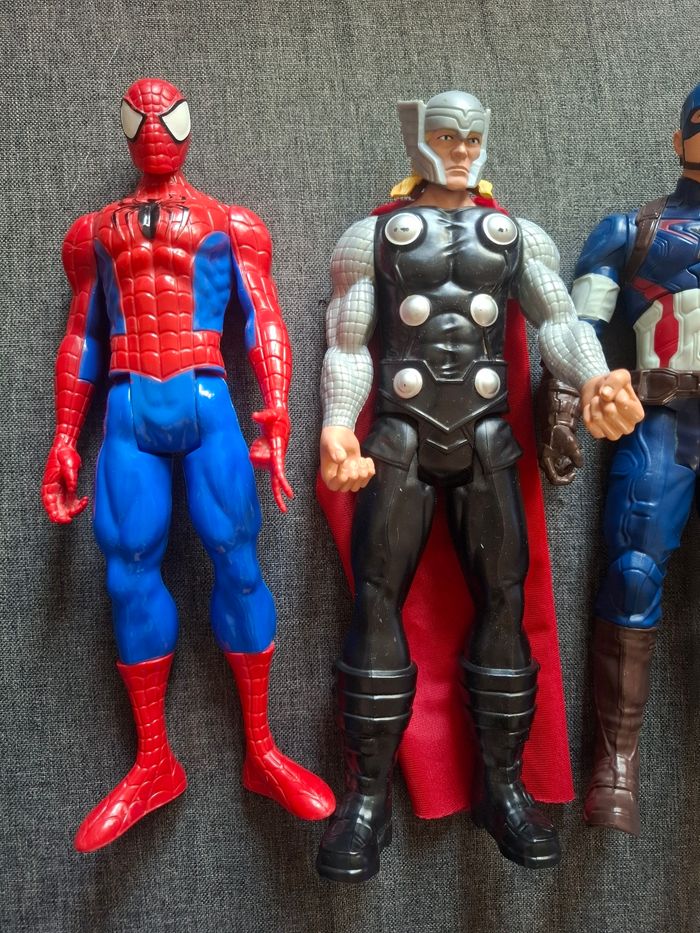 Lot 3 figurines avengers / marvel 30cm - photo numéro 2