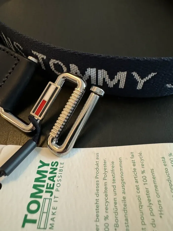 Ceinture Tommy Jeans bleu marine taille 80 cm - photo numéro 2