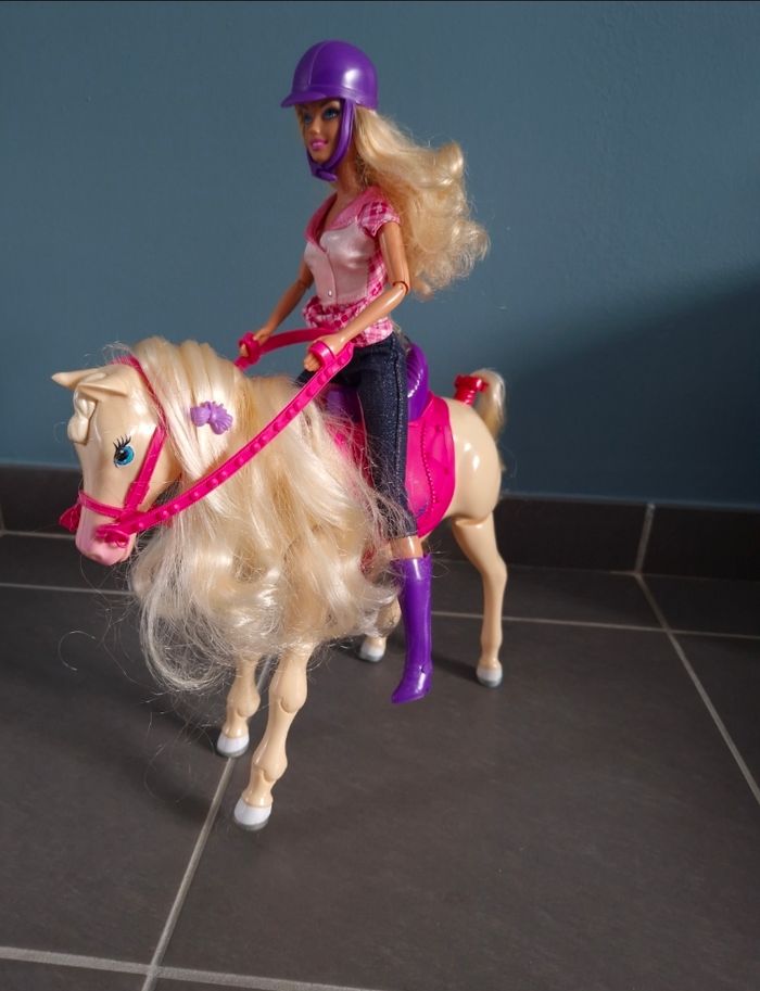 Barbie et cheval