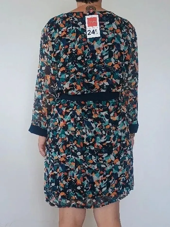 robe fleurie neuve 44 - photo numéro 2