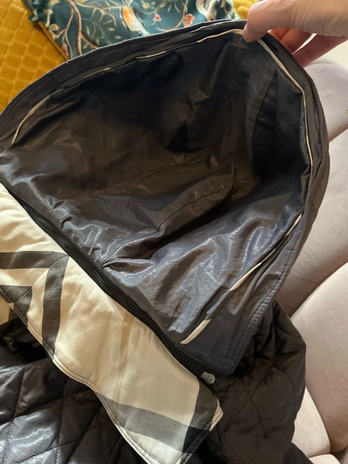 Veste matelassée à capuche amovible 14 ans - Burberry - photo numéro 10