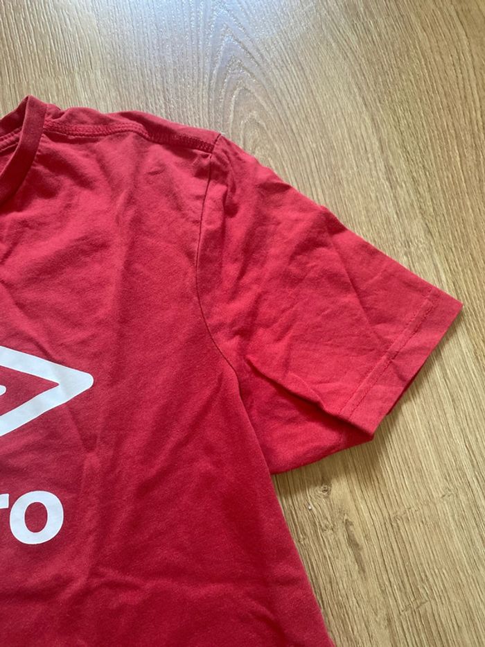 T shirt Umbro rouge taille S homme - photo numéro 5