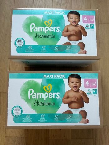 Lot de 2 paquets couches Pampers Harmonie - Taille 4 (9/14 kg)
