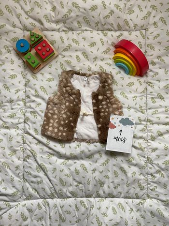 gilet sans manches en fourrure beige 9 mois orchestra