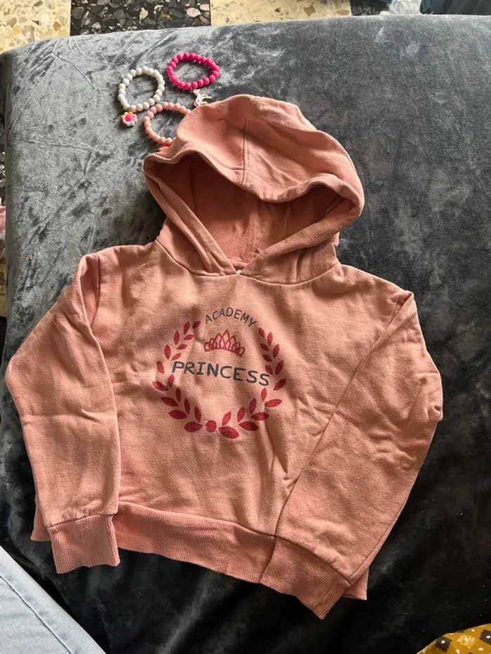 Pull 4 ans fille
