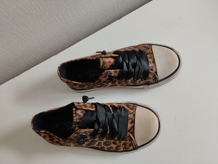 Chaussures Lovely Skull pointure 30 - photo numéro 3