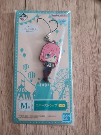 Strap the quintessenssial quintuplets miku