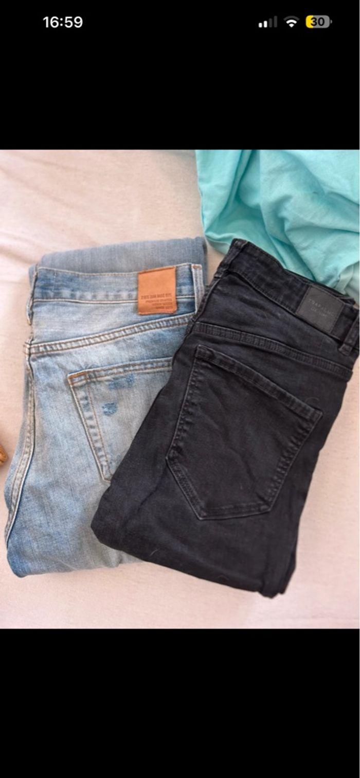 Jeans Zara 1 skinny l’autre ample taille basse - photo numéro 1