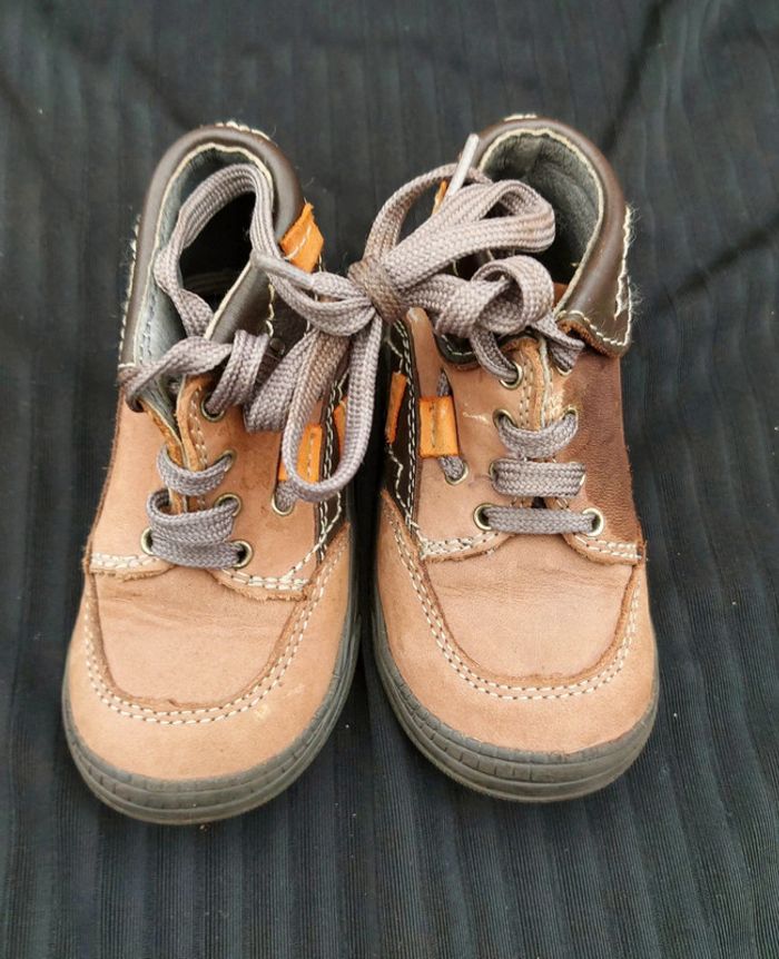 Chaussure bébé - photo numéro 2